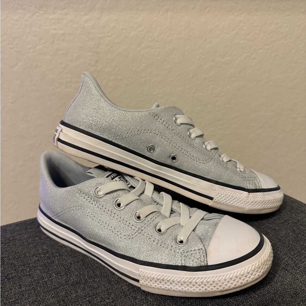 Kids Size 3 Rave Sparkle Converse